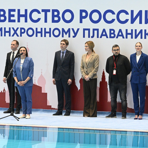 В Москве стартовало первенство России по синхронному плаванию