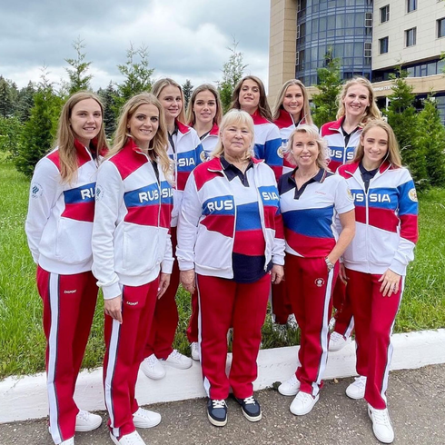 Олимпийская сборная России по синхронному плаванию прибыла в Улан-Удэ